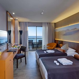 Standard Room Side Sea View